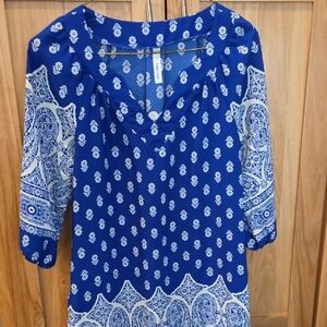hello miss, Blue and White Print V-Neck Tunic Dress